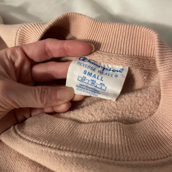 ✨SOLD✨ Champion Reverse Weave Crewneck - Picture 3 of 3